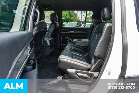 2023 Jeep Wagoneer Series II