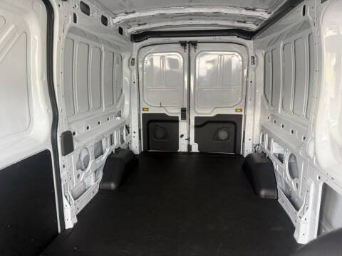 2026 Ford Transit 250