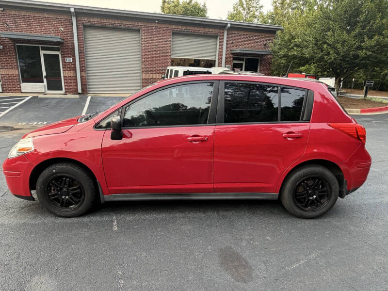 2011 Nissan Versa 1.8 S