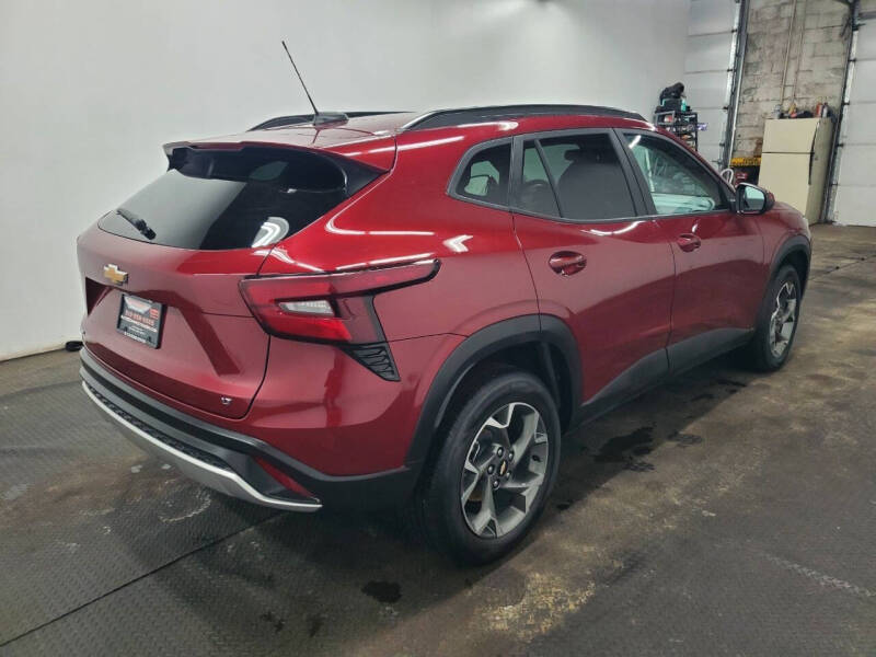 2024 Chevrolet Trax LT