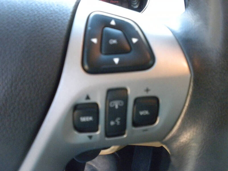 2014 Ford Taurus SEL