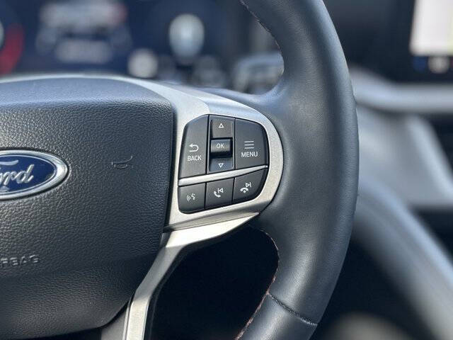 2025 Ford Explorer Active