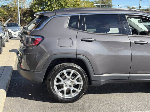 2024 Jeep Compass Latitude Lux