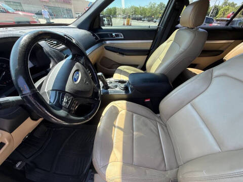2017 Ford Explorer XLT