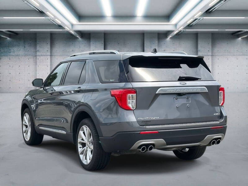 2022 Ford Explorer Platinum