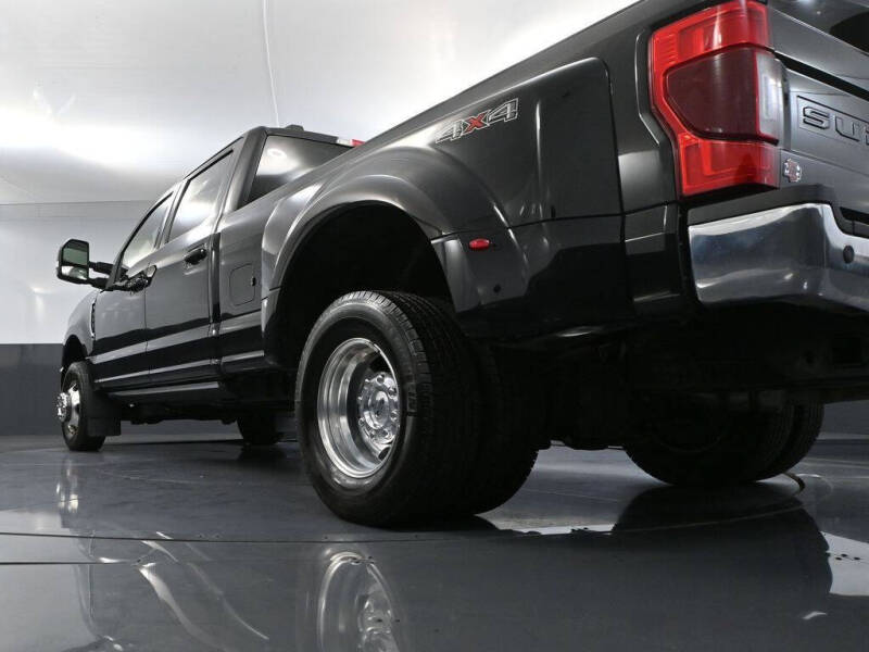 2022 Ford F-350 Super Duty Lariat