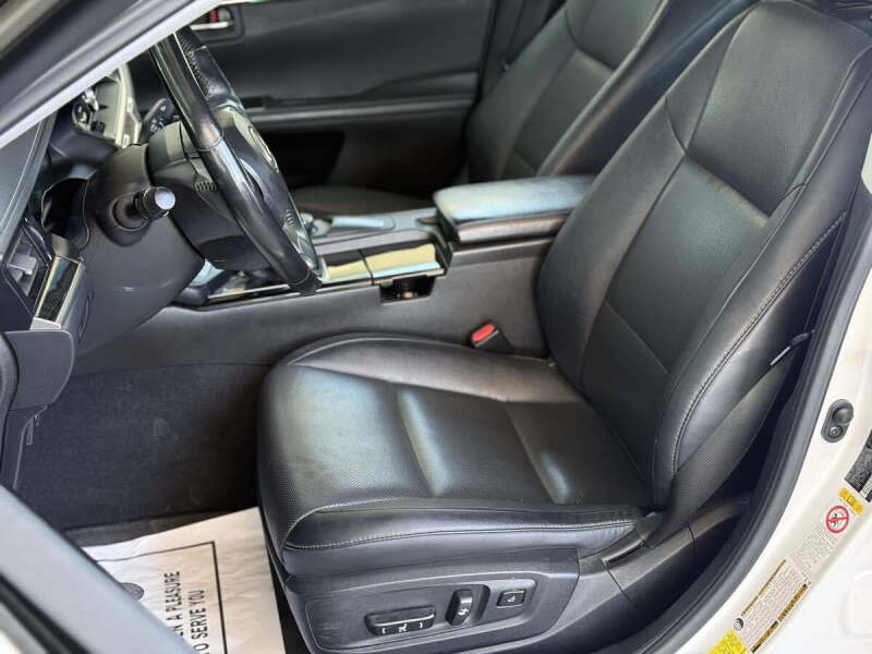 2017 Lexus ES 350