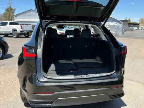 2024 Lexus NX 350h Premium