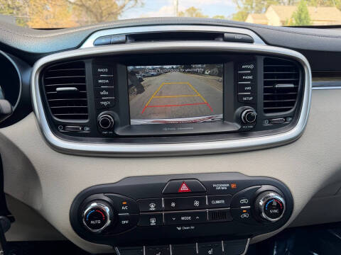 2017 Kia Sorento L