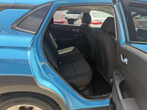 2022 Hyundai Kona SEL