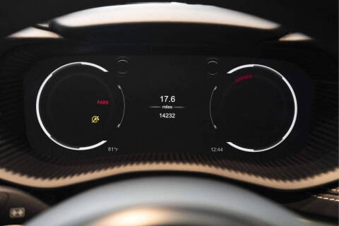 2024 Aston Martin DBX