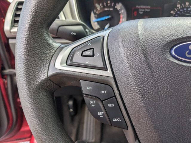 2015 Ford Fusion 23