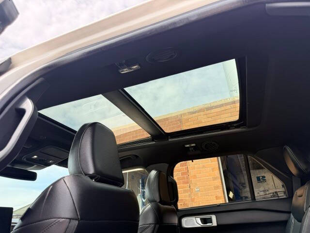 2021 Ford Explorer ST - Photo 11