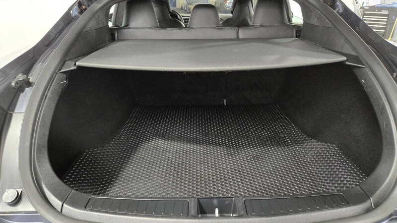 2017 Tesla Model S 75D