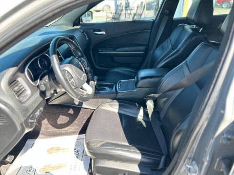 2017 Dodge Charger SXT