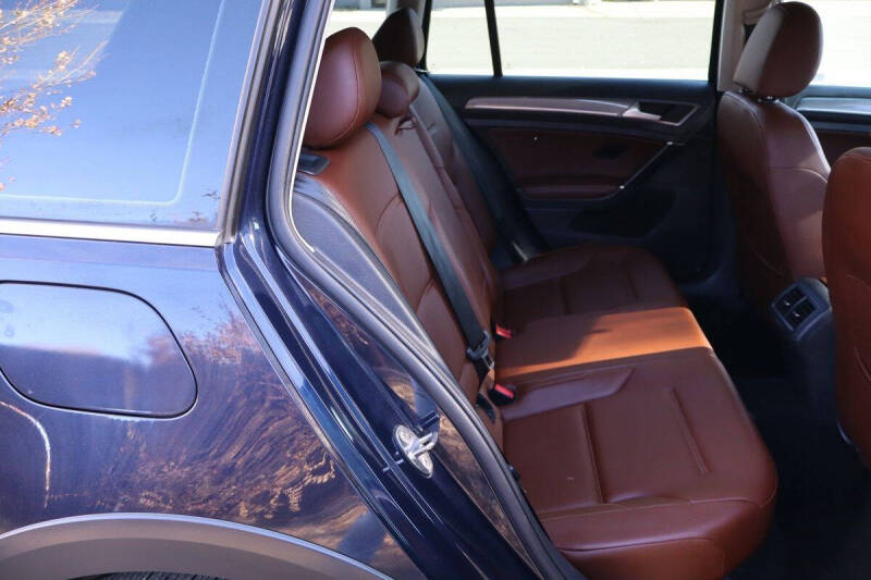 2017 Volkswagen Golf Alltrack