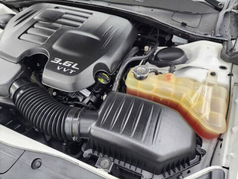 2017 Dodge Charger SXT