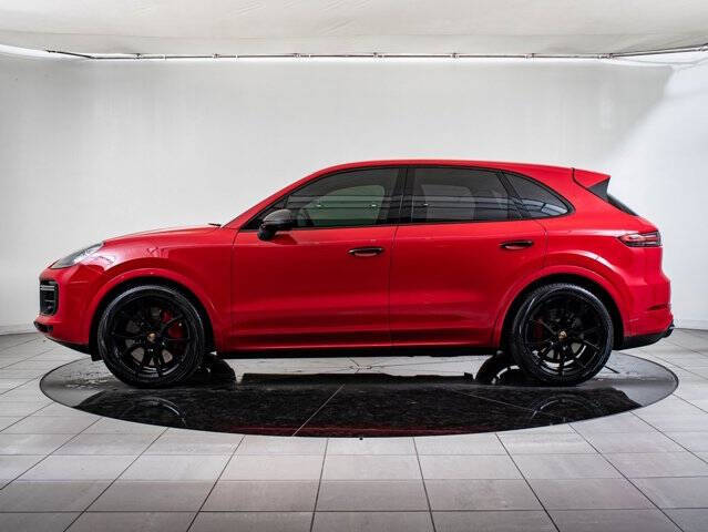 2021 Porsche Cayenne Turbo