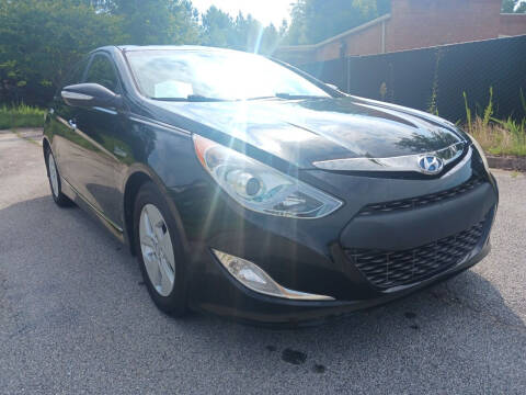 2012 Hyundai Sonata Hybrid for sale at Georgia Fine Motors Inc. in Buford GA