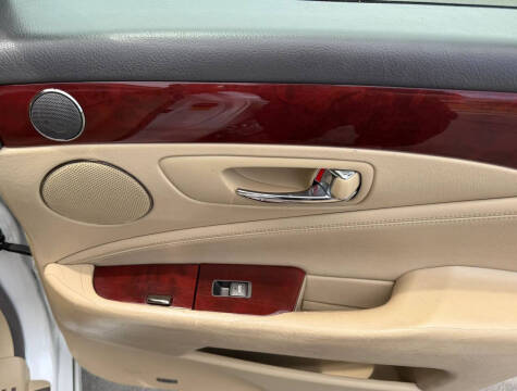 2007 Lexus LS 460