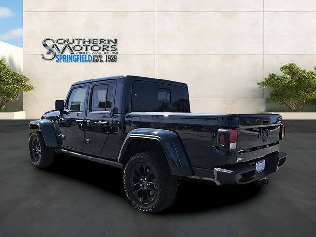 2025 Jeep Gladiator NightHawk