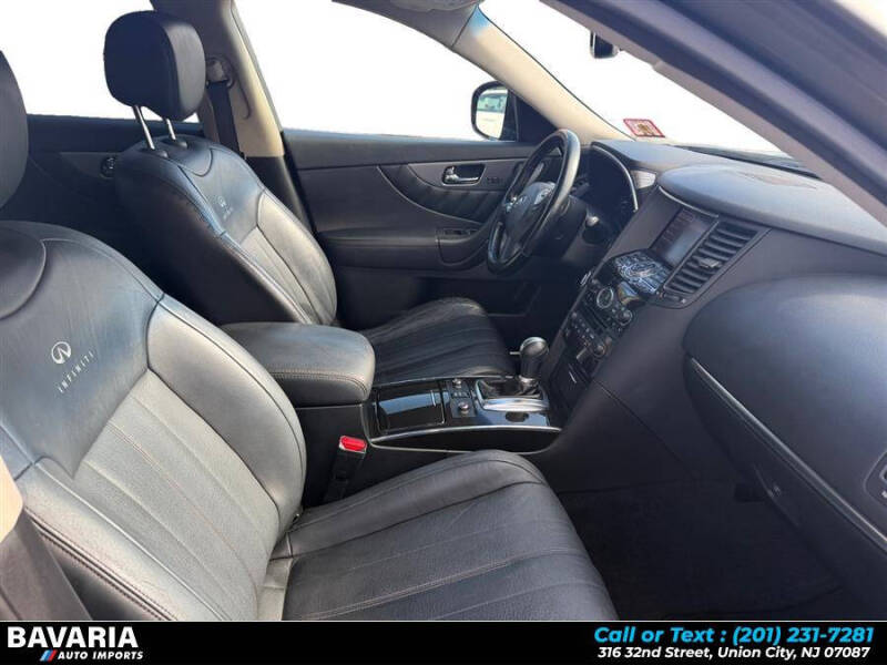 2013 Infiniti FX37