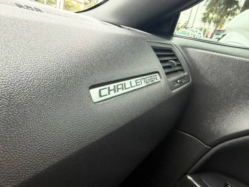 2014 Dodge Challenger R/T Classic