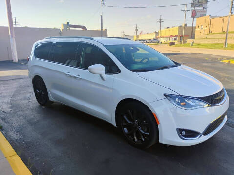 2018 Chrysler Pacifica