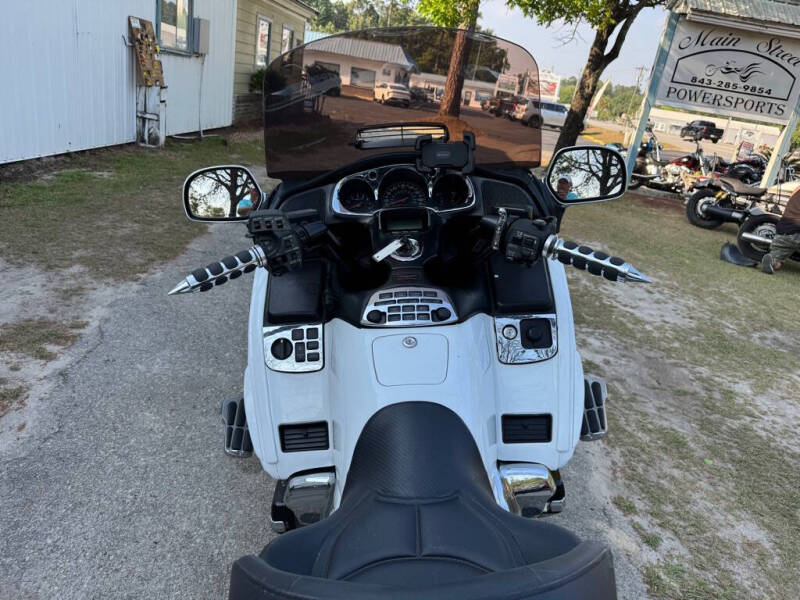 2004 Honda GL1800