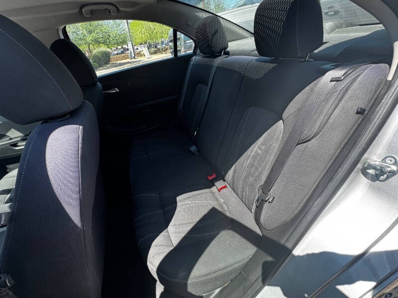 2016 Chevrolet Sonic LT Auto