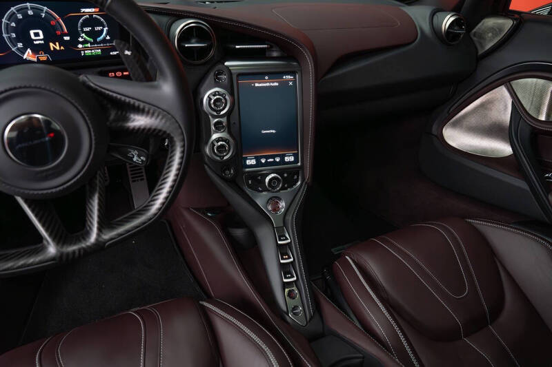 2018 McLaren 720S Luxury