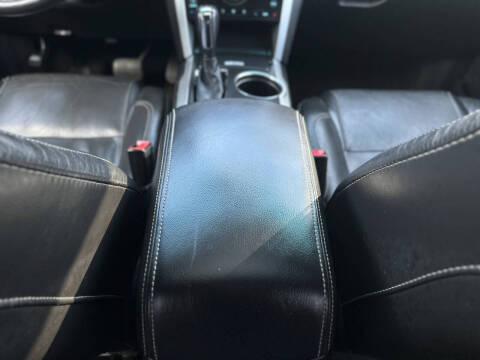 2014 Ford Explorer Sport