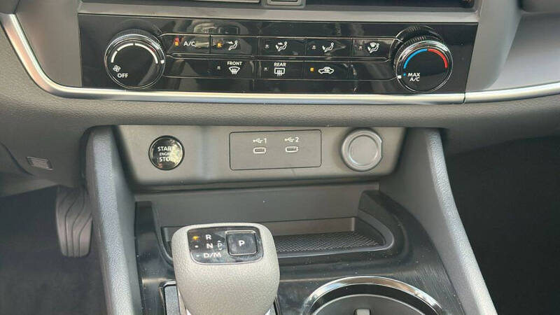 2025 Nissan Rogue S