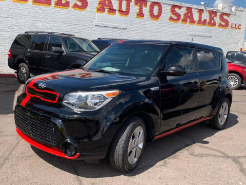 2015 Kia Soul for sale at Robles Auto Sales in Phoenix AZ