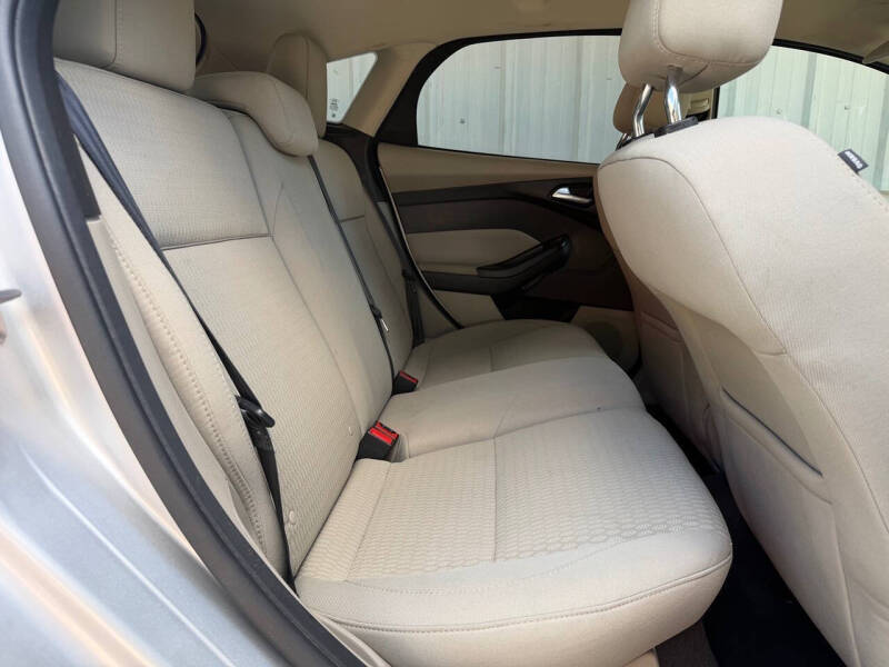 2012 Ford Focus SEL