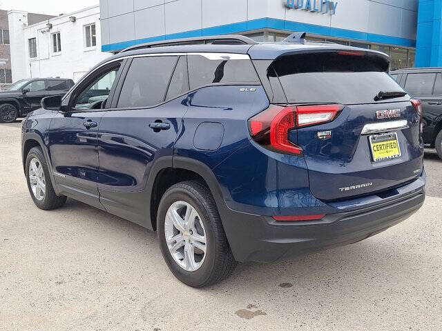 2022 GMC Terrain SLE