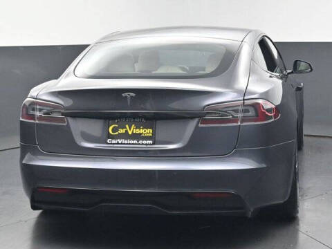 2022 Tesla Model S
