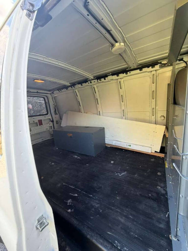 2012 Chevrolet Express 2500