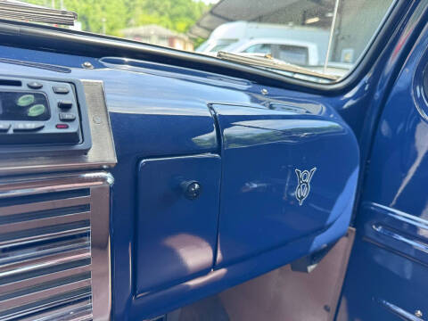 1948 Ford F-100