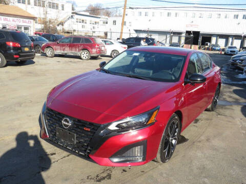 2023 Nissan Altima for sale at Saw Mill Auto in Yonkers NY