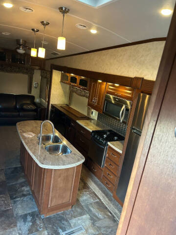 2014 Cedar Creek 36 CKTS