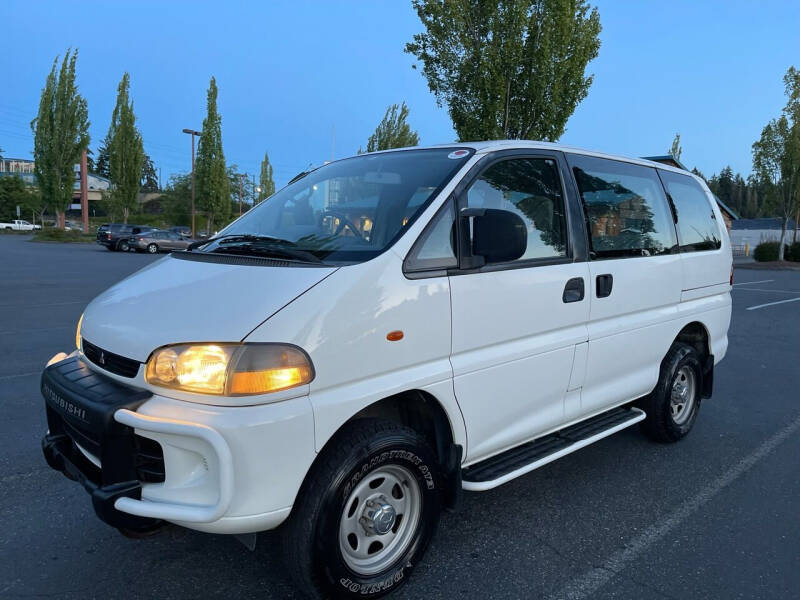 1996 Mitsubishi DELICA L400 for sale at JDM Car & Motorcycle LLC in Shoreline WA