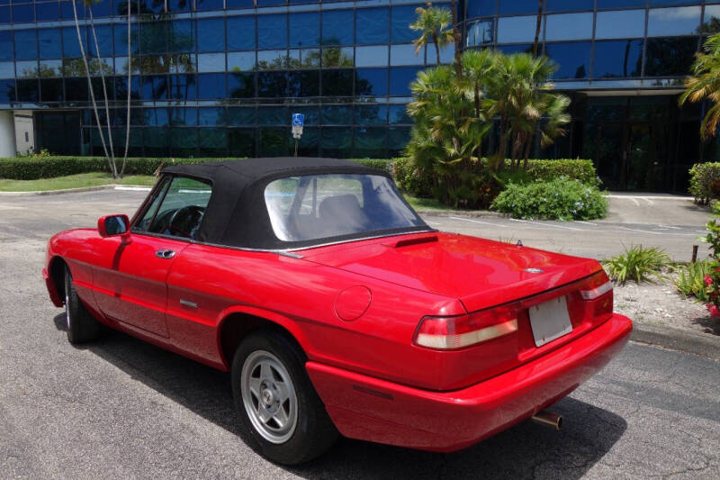 1991 Alfa Romeo Spider
