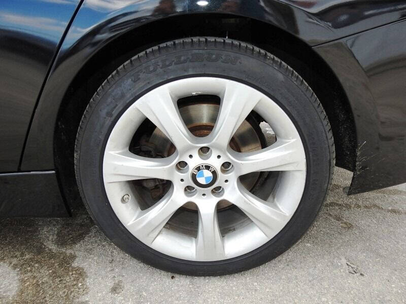 2013 BMW 3 Series  - $12,490