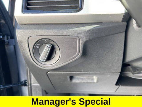 2022 Volkswagen Atlas Cross Sport SE 4Motion