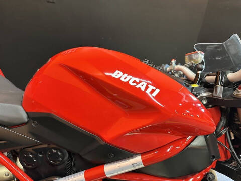 2014 Ducati Streetfighter 848