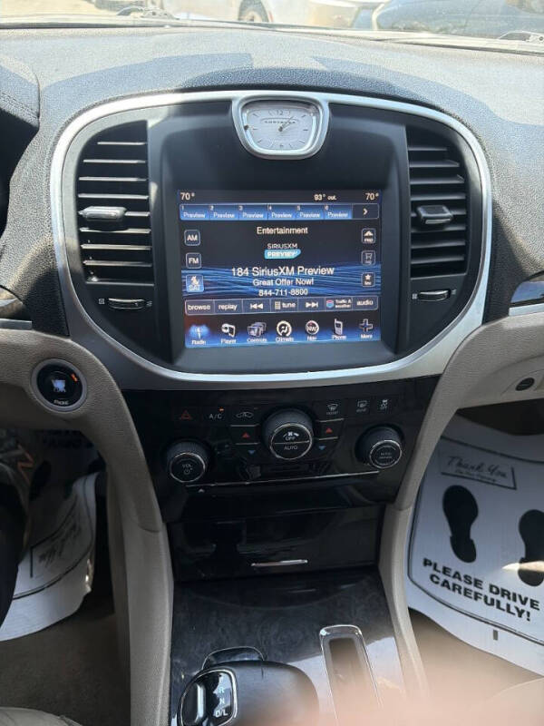 2014 Chrysler 300