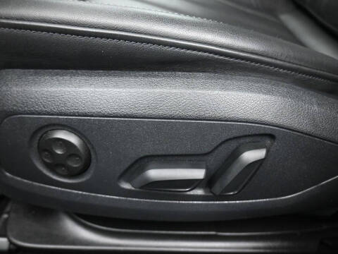 2022 Audi A4 quattro Premium 40 TFSI