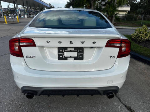 2017 Volvo S60 T5 Dynamic