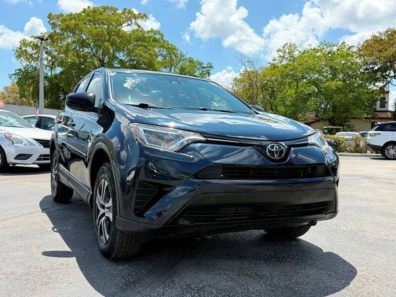 2017 Toyota RAV4 LE